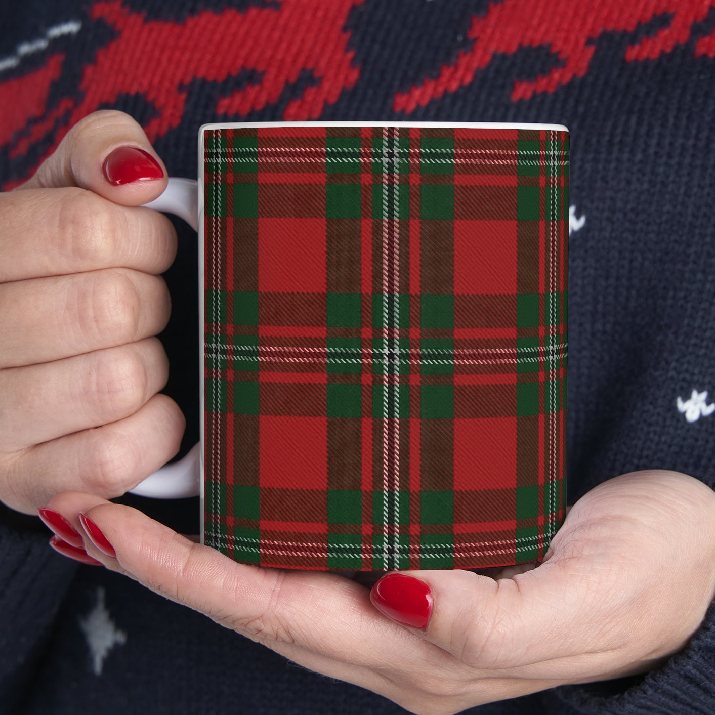 MacGregor clan. The elegant and colourful tartan on this mug is taken from the Scottish Register of Tartans based in Scotland.