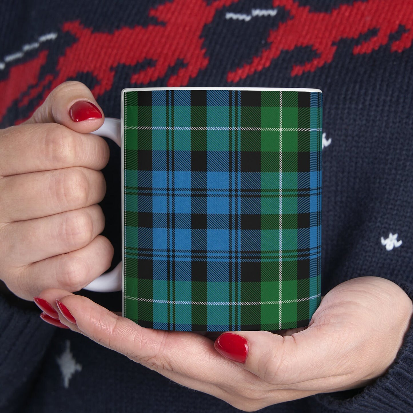 Lamont clan. The elegant and colourful tartan on this mug is taken from the Scottish Register of Tartans based in Scotland.