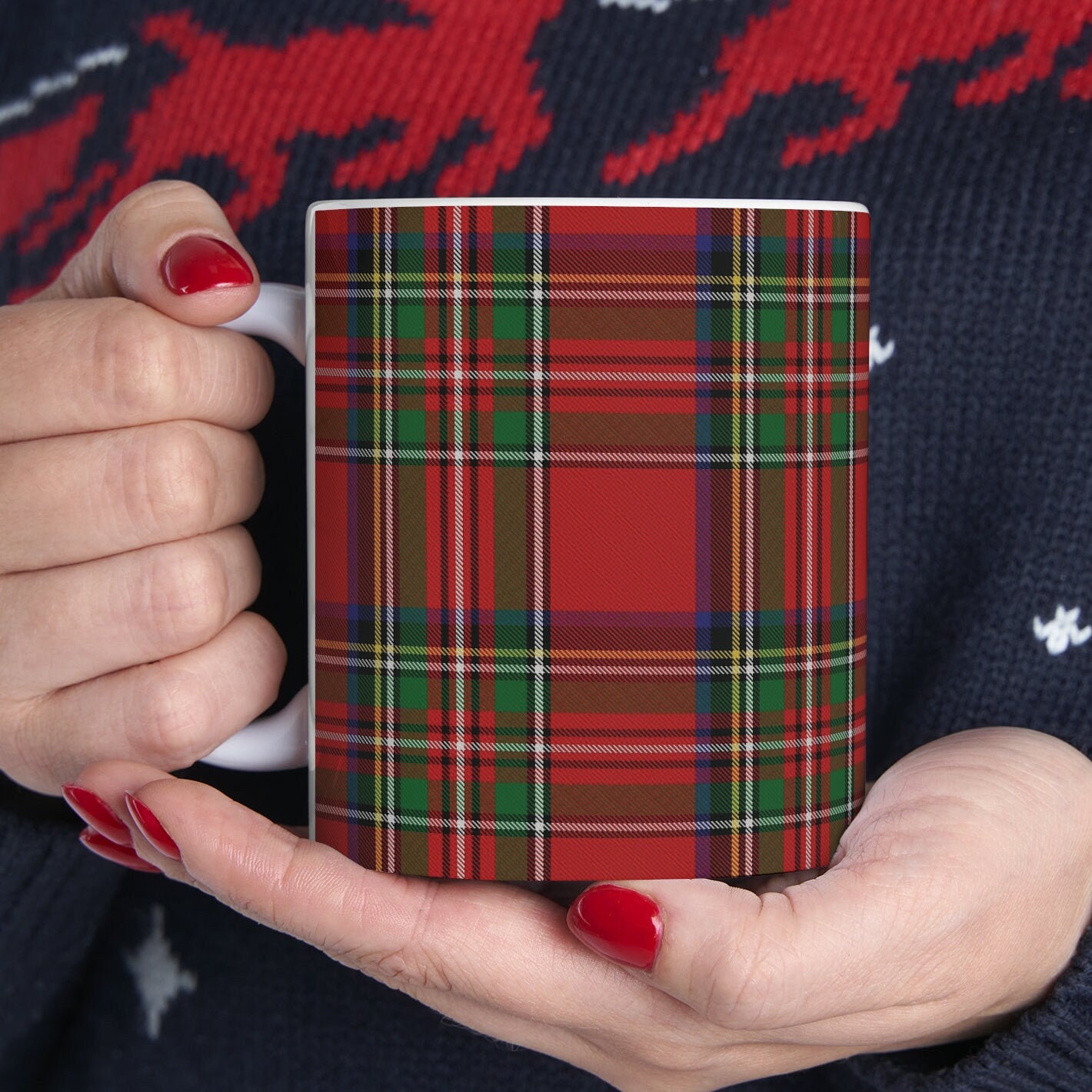 Stewart royal. The elegant and colourful tartan on this mug is taken from the Scottish Register of Tartans based in Scotland.