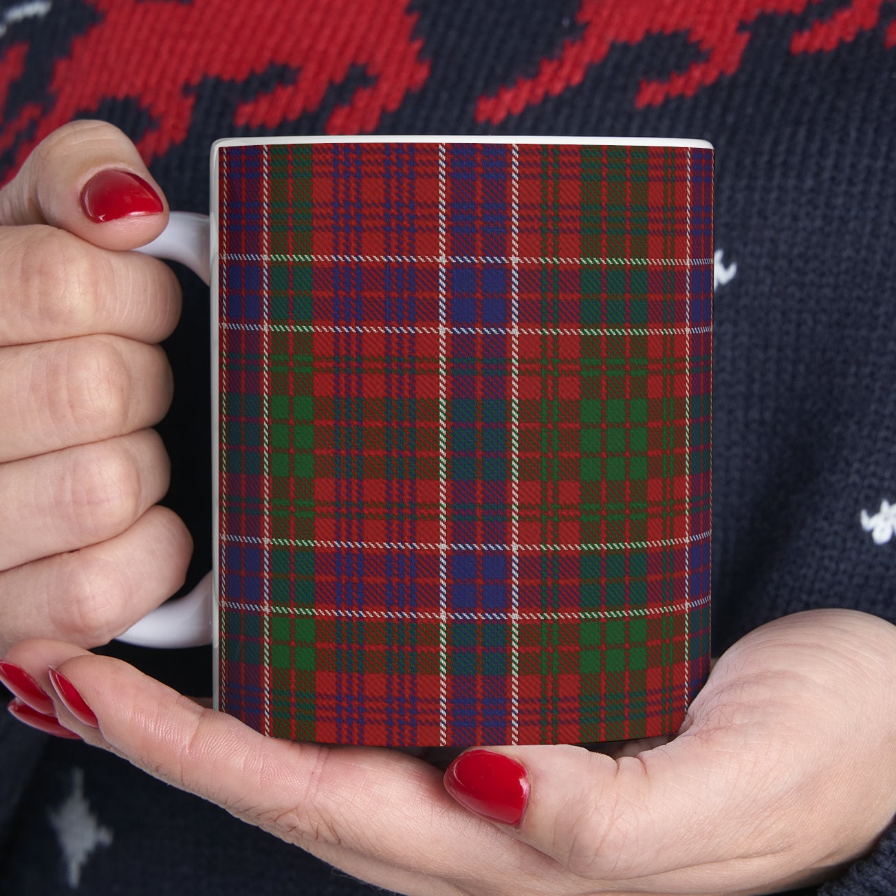 MacRae red. The elegant and colourful tartan on this mug is taken from the Scottish Register of Tartans based in Scotland.
