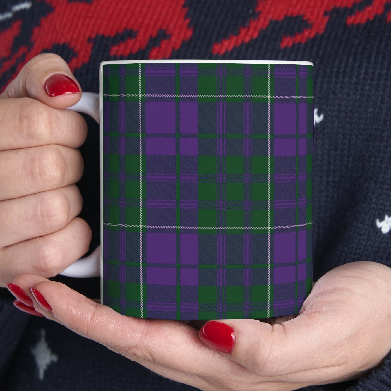MacRae clan. The elegant and colourful tartan on this mug is taken from the Scottish Register of Tartans based in Scotland.