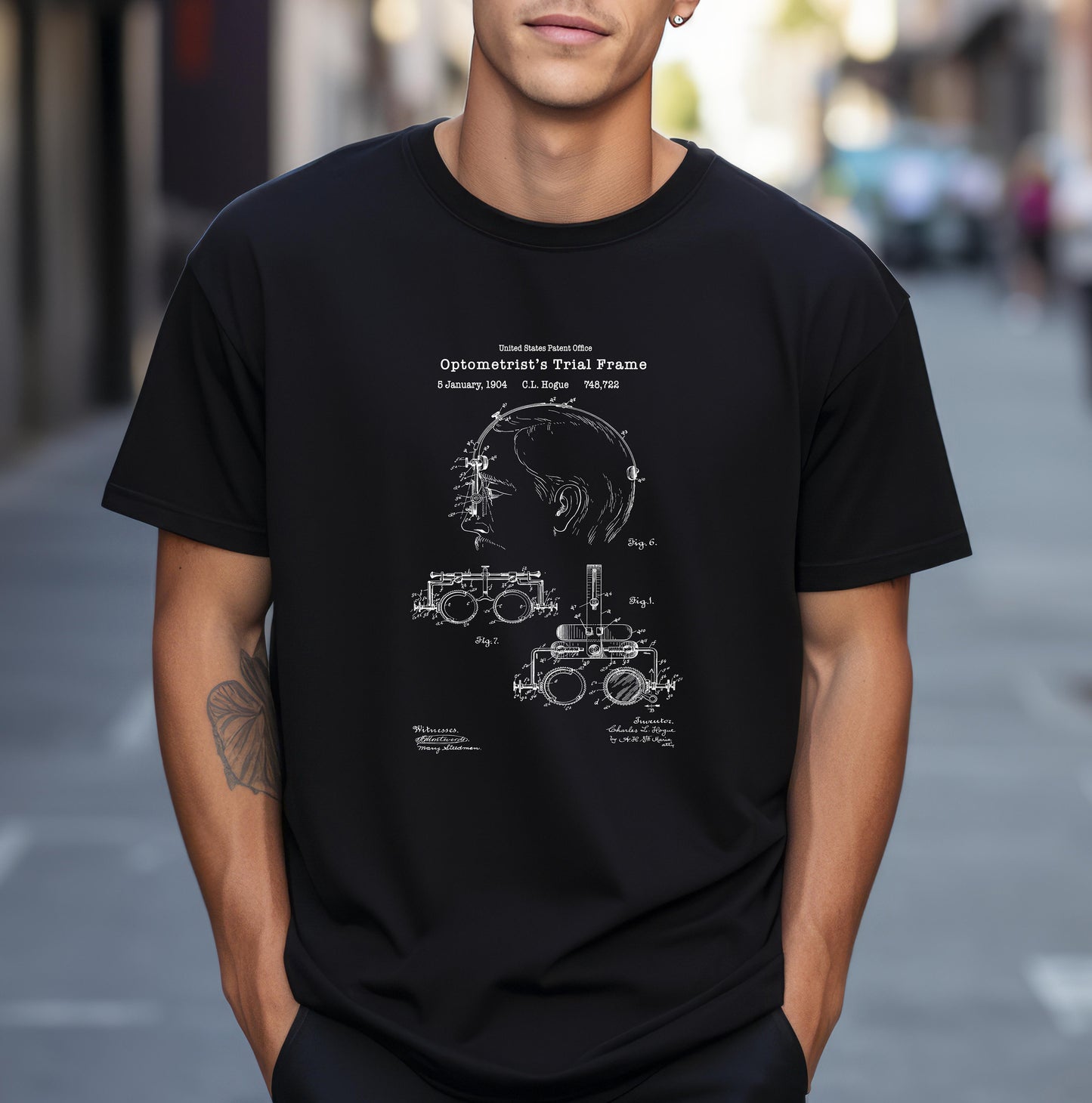 Antique optometrist trial frame design from US Patent Office. A quality T shirt perfect for opticians, optometry, ophthalmology, eyesight