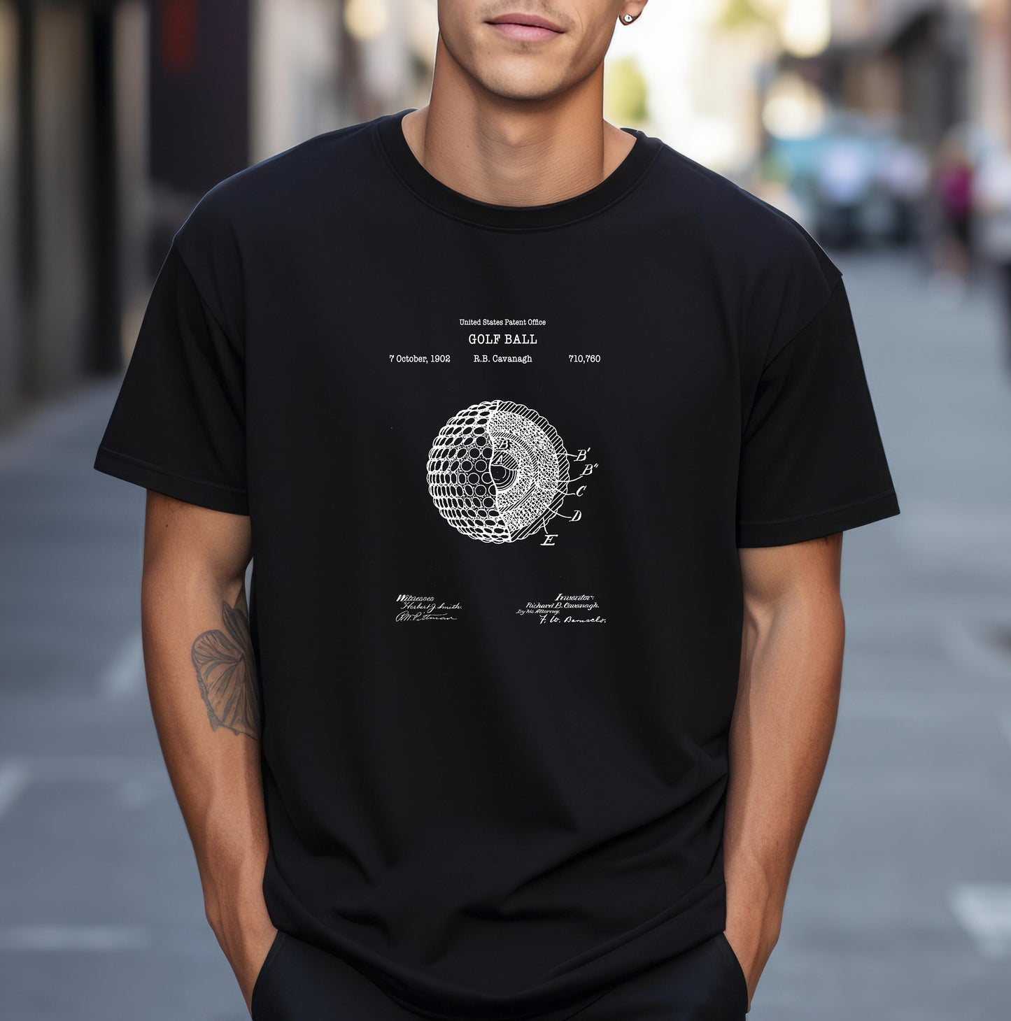 Old golf ball design from 1902 patent from the US Patent Office. A quality T shirt as gift for any golfer or sport history buff
