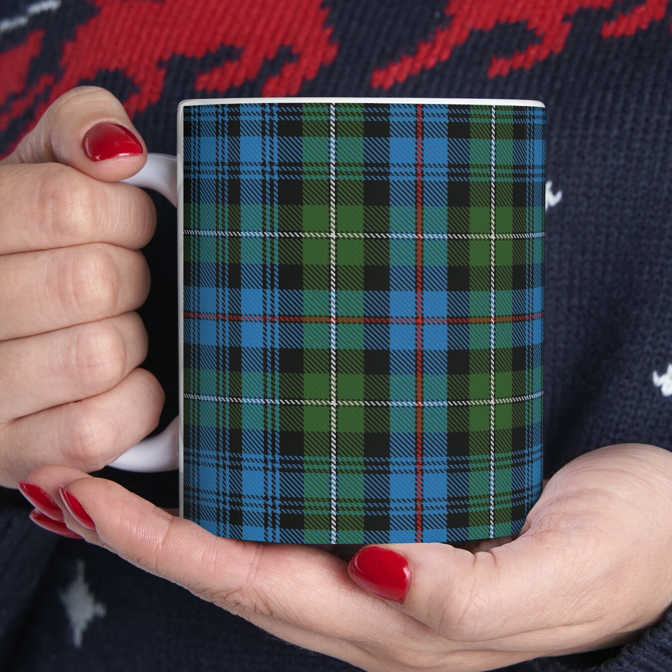 MacKenzie clan. The elegant and colourful tartan on this mug is taken from the Scottish Register of Tartans based in Scotland.