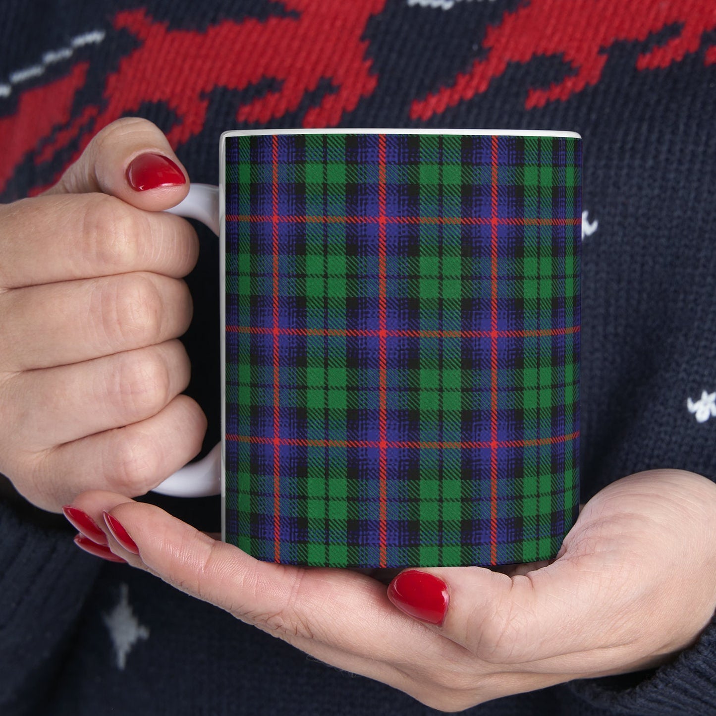 Urquhart clan. The elegant and colourful tartan on this mug is taken from the Scottish Register of Tartans based in Scotland.