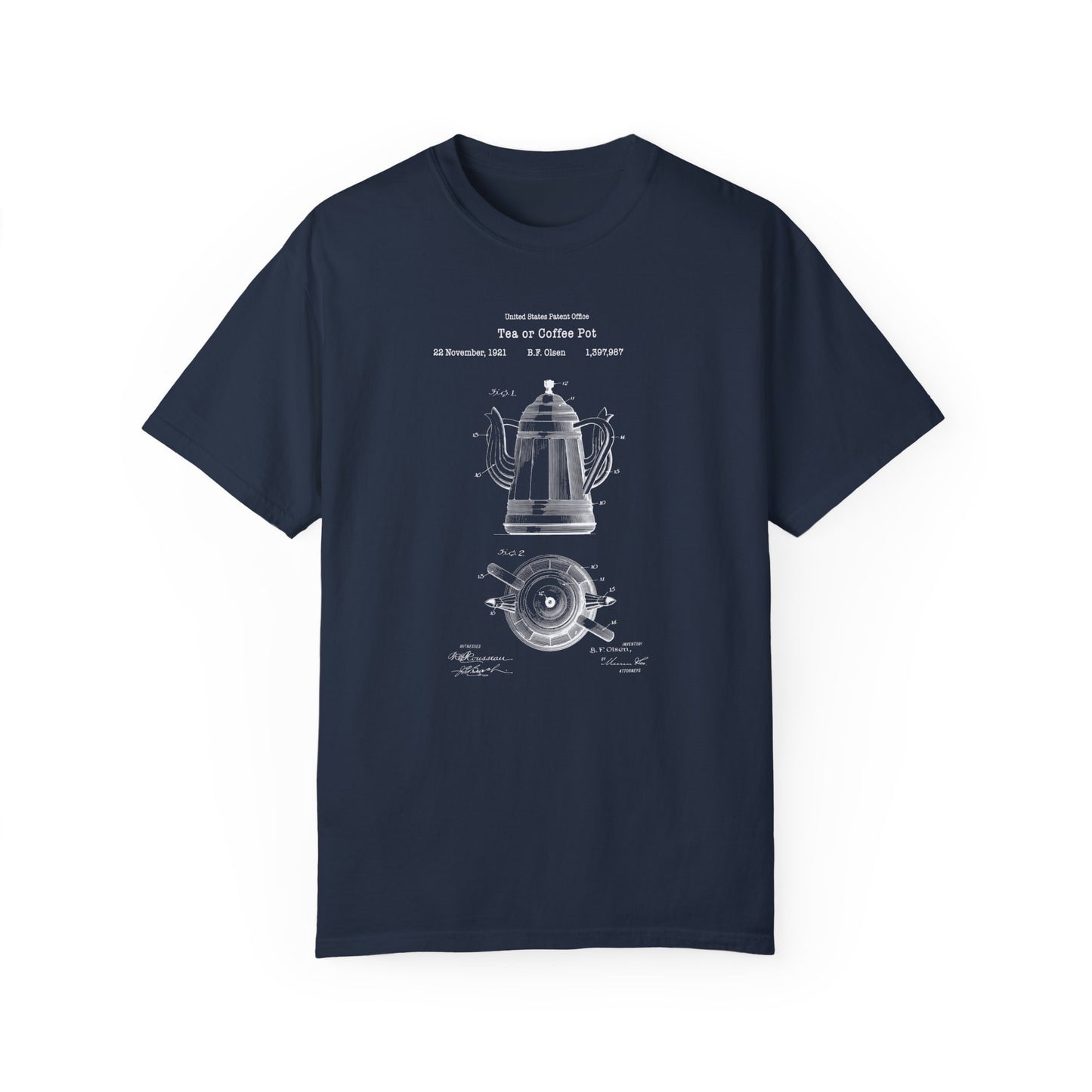 Vintage coffee and tea brewing pot design from US Patent Office. A quality T shirt perfect for coffee and caffeine lovers