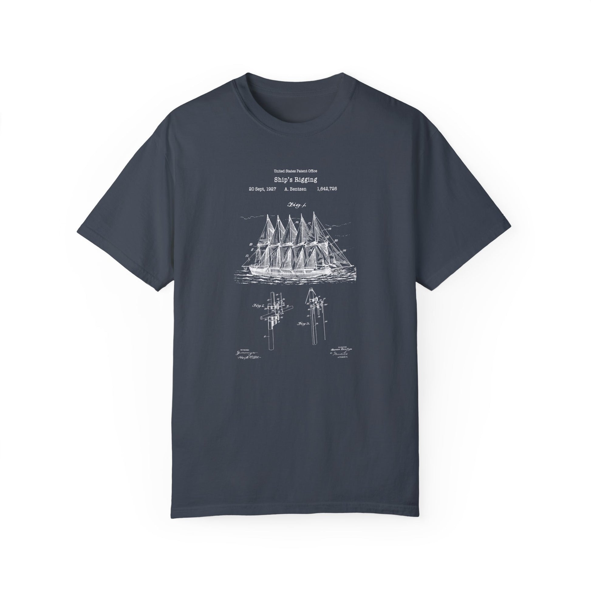 a navy blue t - shirt with a drawing of a ship