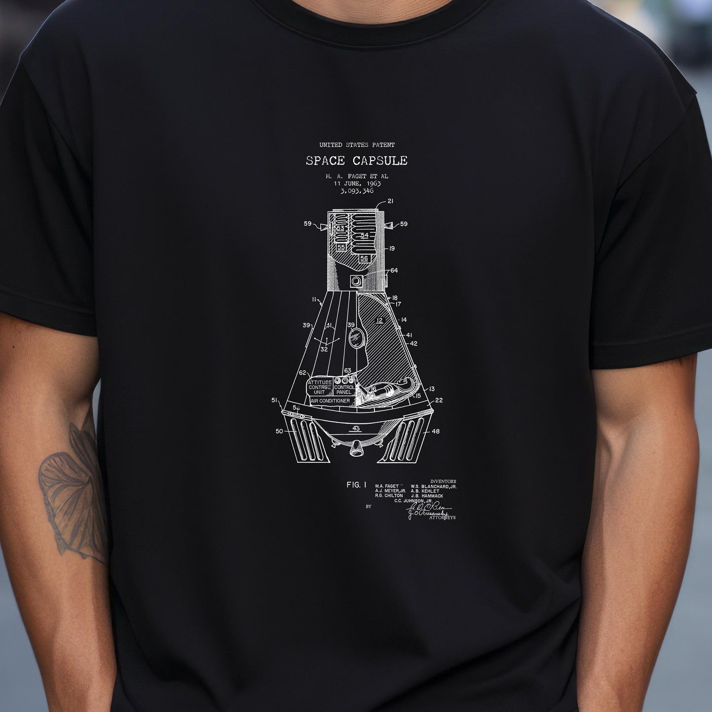 T shirt with US patent from 1963 for a NASA space capsule design perfect gift for NASA , space, science, engineers, apollo moon landing