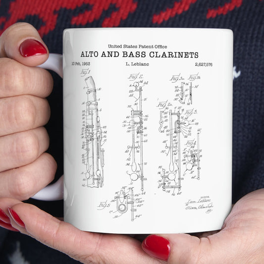 Key mechanism for alto and bass clarinets from 1953 from the US Patent Office. An 11oz mug perfect as gift for a music lover or clarinettist