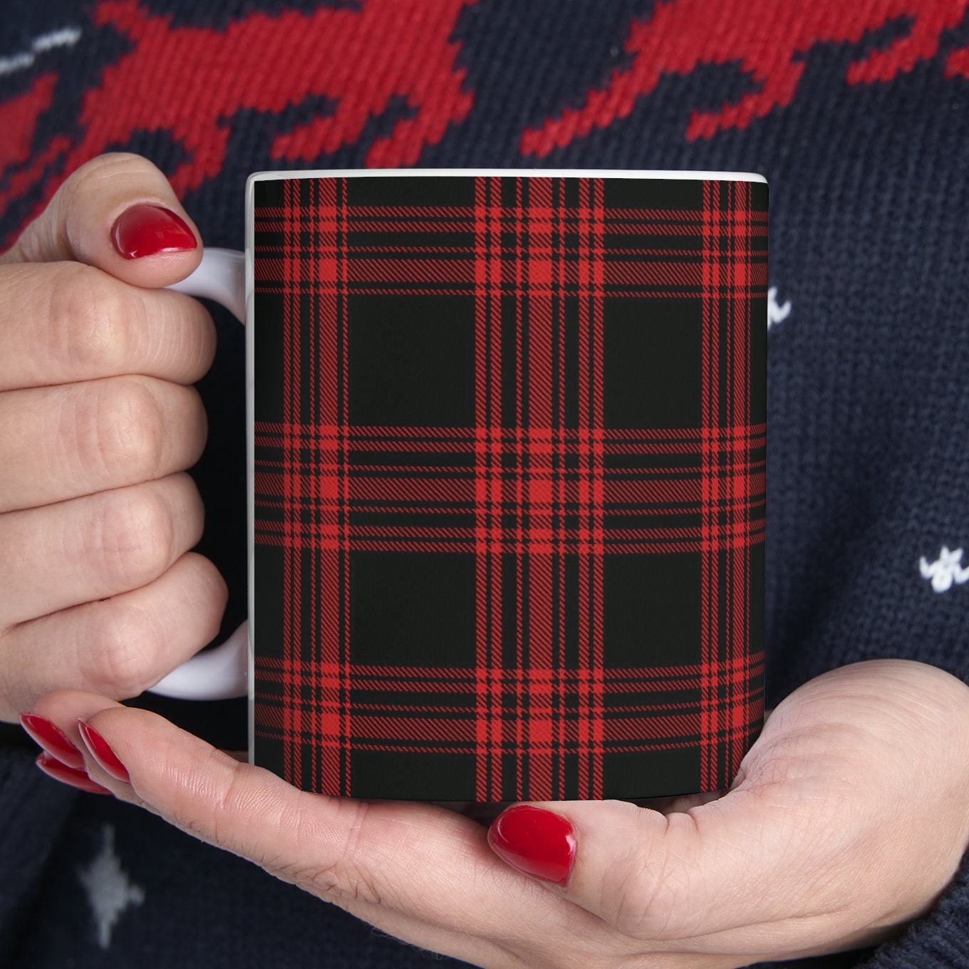 Menzies hunting. The elegant and colourful tartan on this mug is taken from the Scottish Register of Tartans based in Scotland.