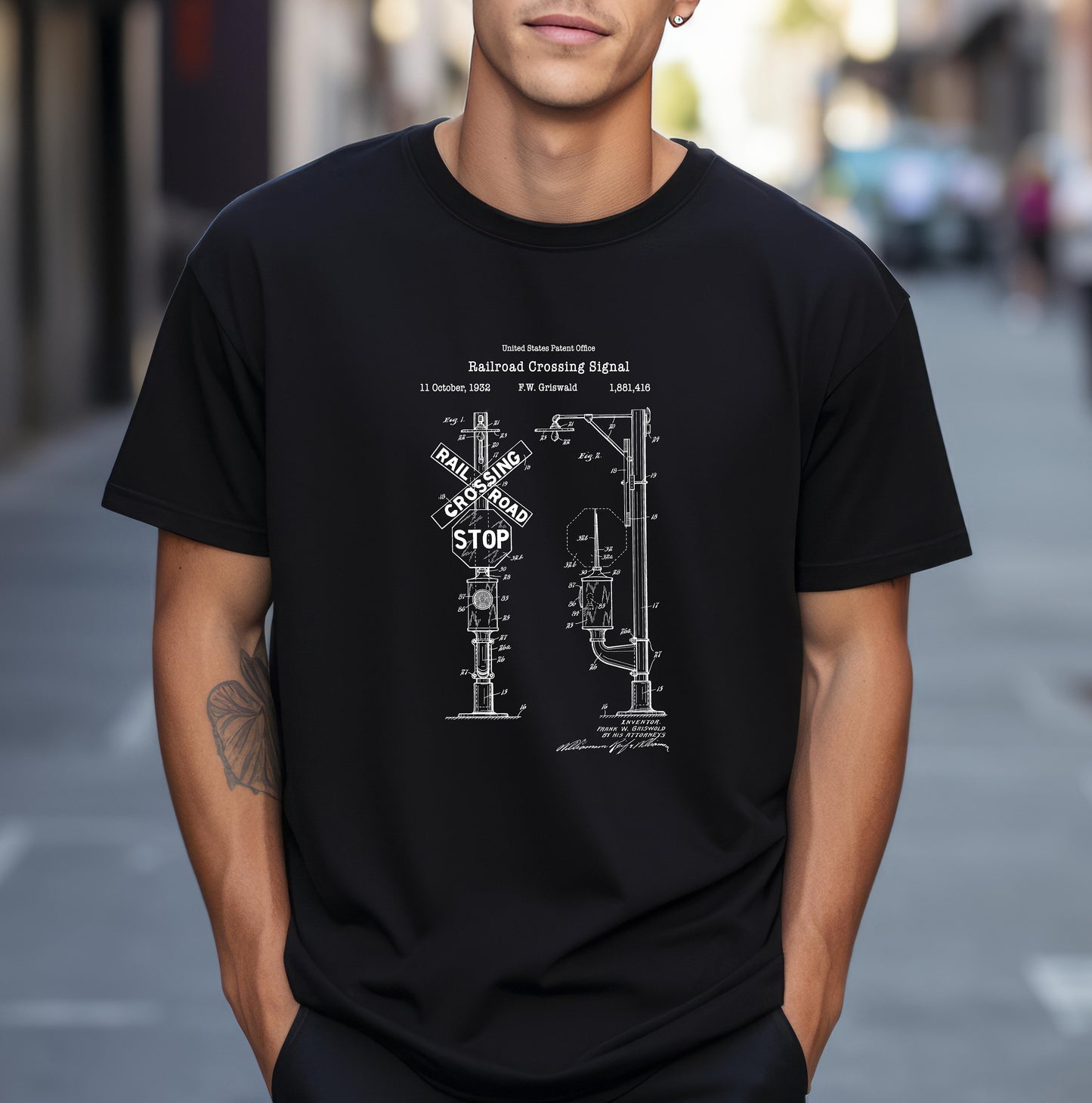 Vintage railway crossing signs design from US Patent Office. A quality T shirt perfect for railway, train, rail buffs, trainspotters,