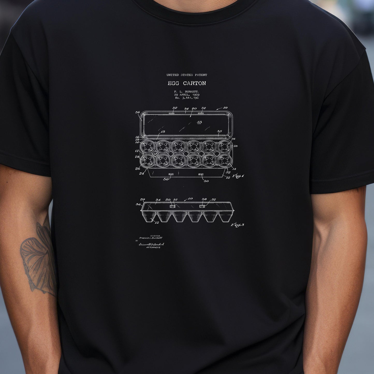 T shirt with US patent design from 1969 for an egg carton. Quality T shirt as gift for cooks, kitchen, cooking, cafes, brunch